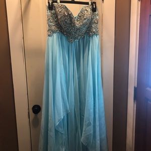 Sherri Hill formal dress